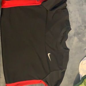 Men’s Nike tee